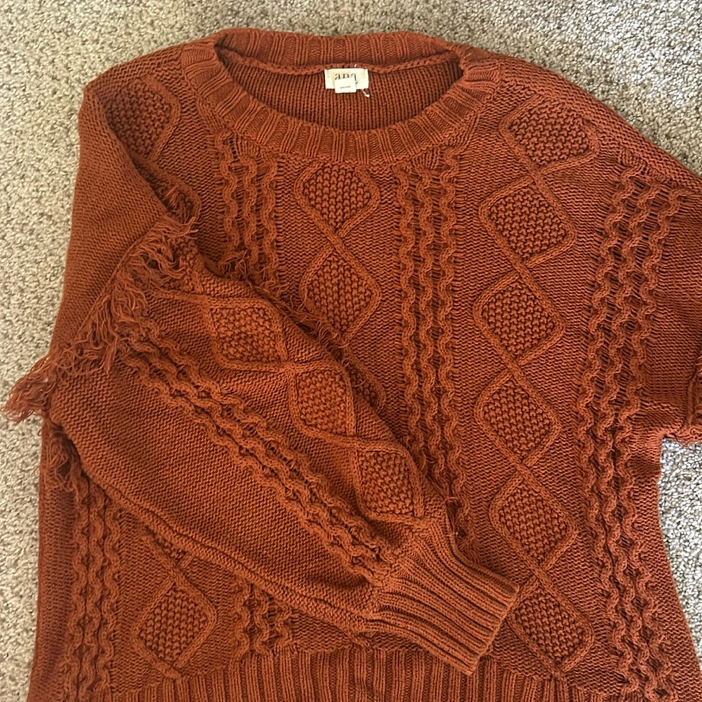 Ana rust sweater